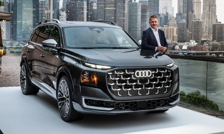 2027 Audi Q9 Debuts as Brand's Largest Luxury SUV With Powerful V6 and V8 Engines